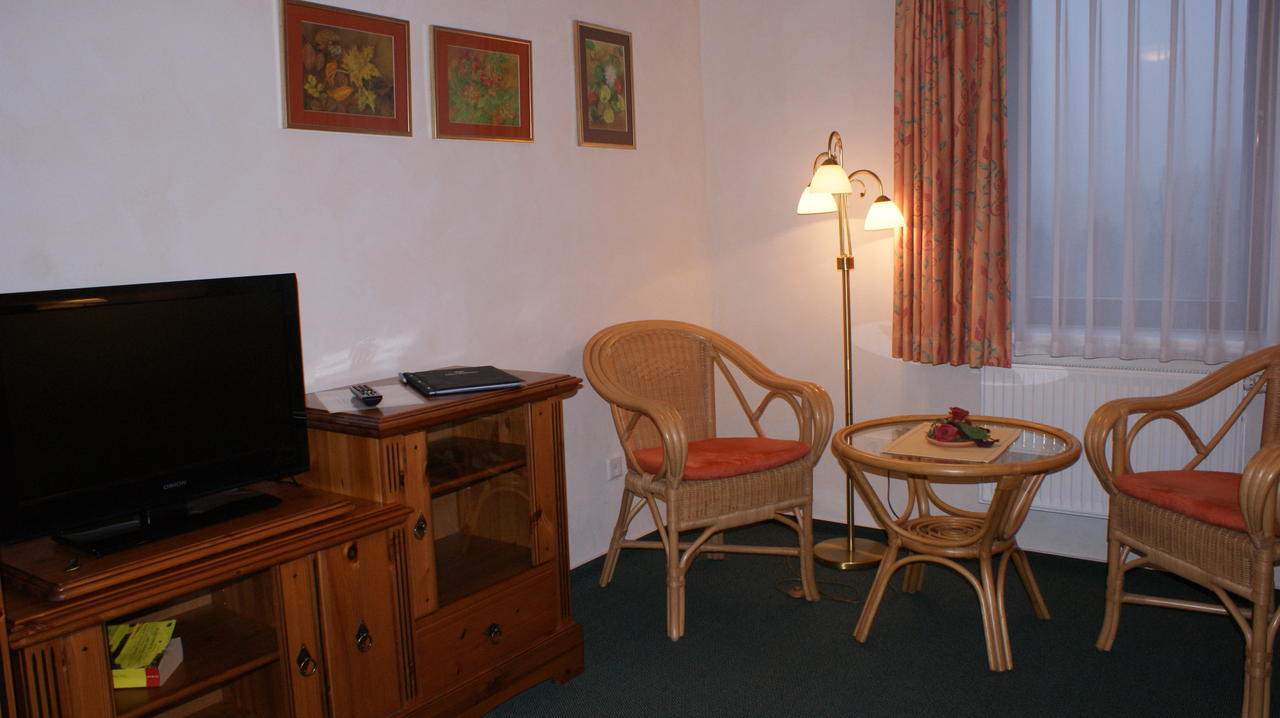 Landhotel Loenskrug Hellental Szoba fotó